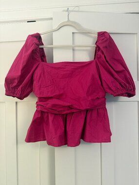 **Showpo Puff Sleeve Peplum Blouse – Berry Pink | NWT | Size 12**